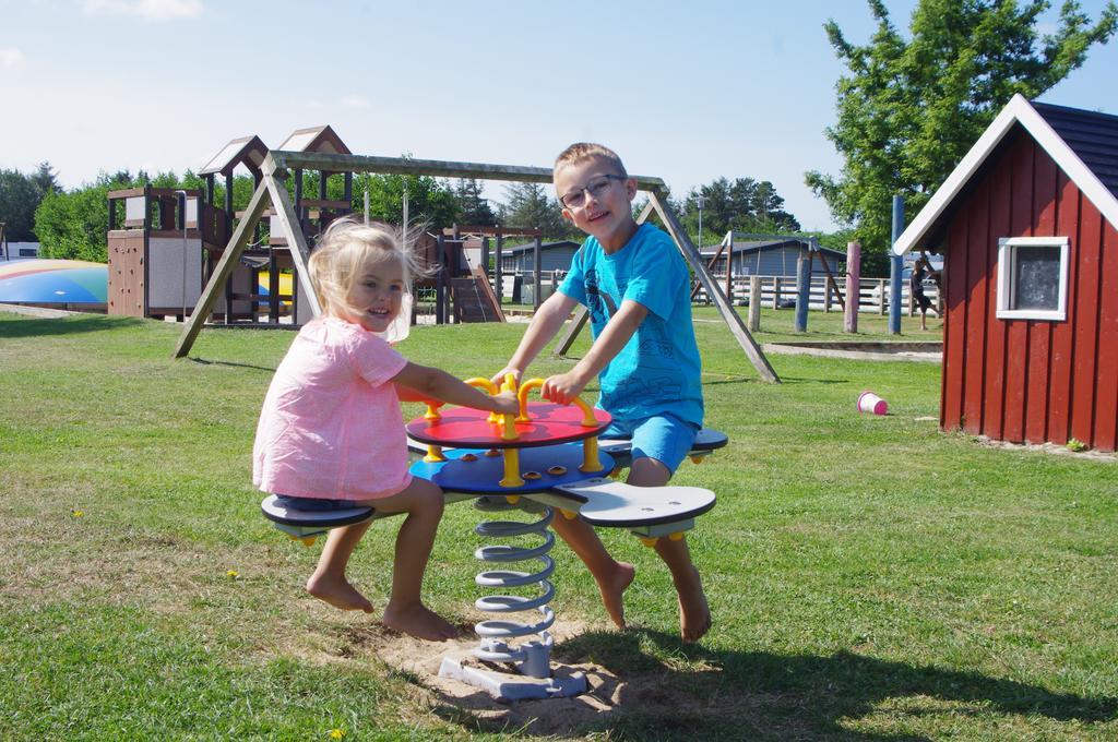 Tornby Strand Camping Cottages Hirtshals Kültér fotó
